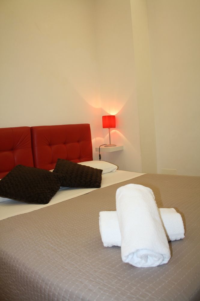 Town House Fontana Di Trevi Bed and breakfast