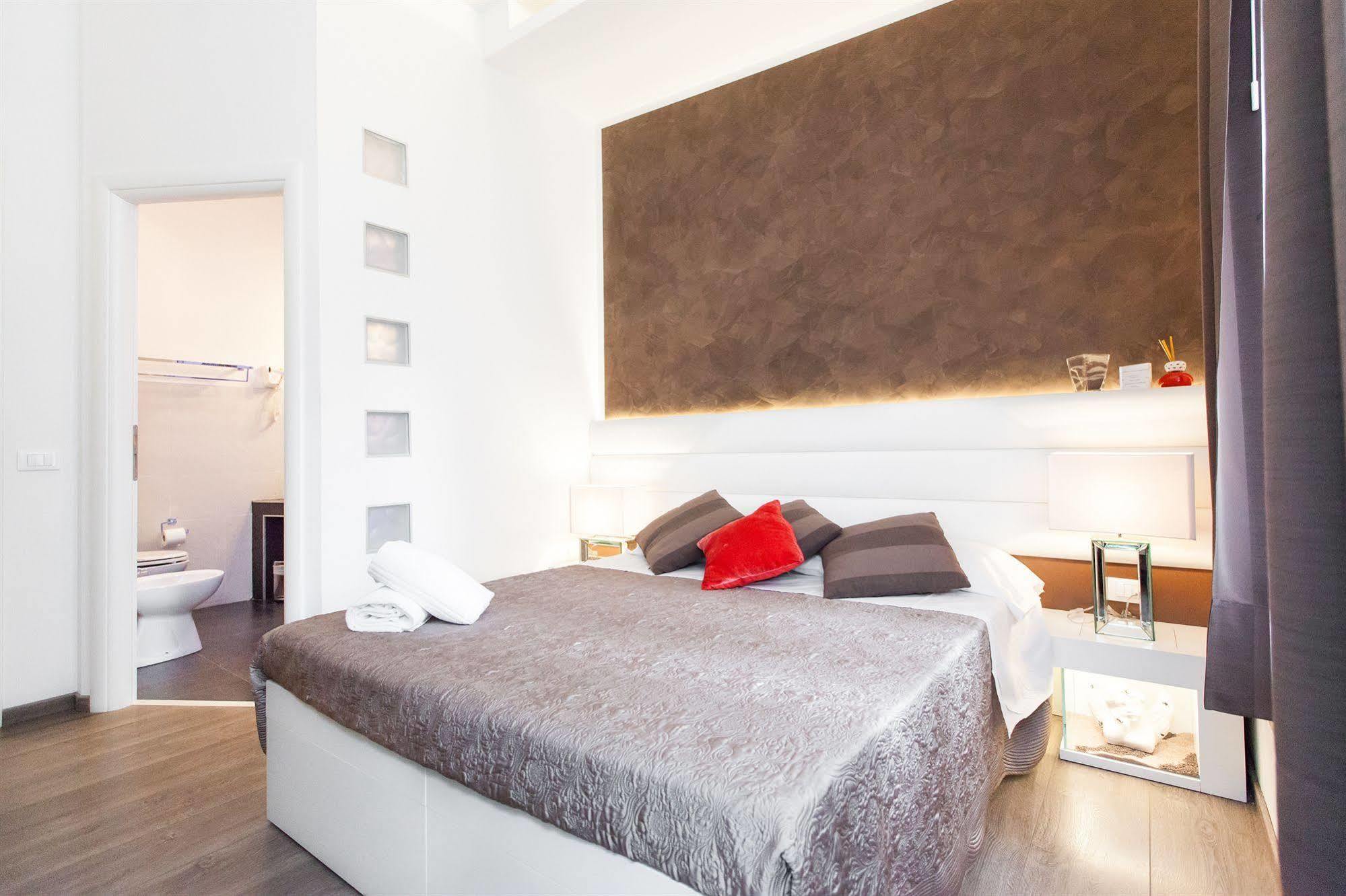 Bed and breakfast Town House Fontana Di Trevi